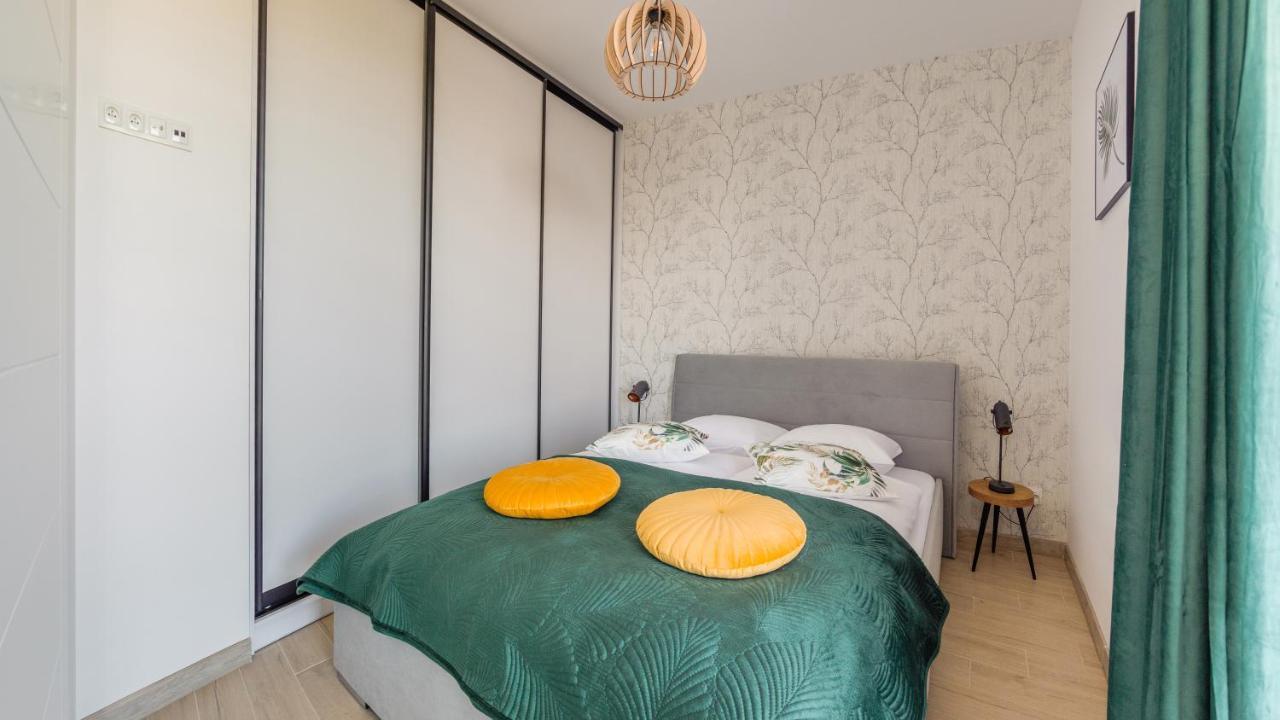 Apartamenty Delux Sun & Snow Nowe Hallerowo Z Przestronnym Tarasem - Blisko Centrum Wladyslawowo Bagian luar foto